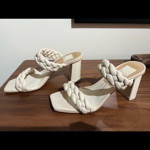 DOLCE VITA PAILY HEELS IN IVORY STELLA 7.5